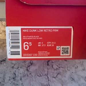 Men’s/Womens dunk low premium Halloween 2021